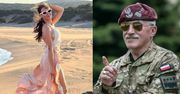 Kinga Rusin eksponuje pośladki (tym razem w Grecji) i chwali się, że rozmawiała z "komandosem i doktorem nauk wojskowych": "TAKIE ŻYCIE UWIELBIAM"
