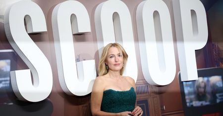Zachwycająca Gillian Anderson na premierze Nowego filmu Netfliksa. Będzie hit?