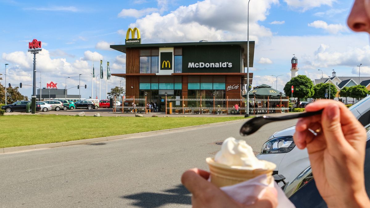 Girl eating an ice-cream outside the McDonalds McDrive restaurant is seen in Gdansk, Poland on 21 July 2019 Swedish fast food restaurant chain Max Hamburgerrestauranger AB (Max Hamburger Restaurants Incorporated tries to compete with most popular in Poland McDonald's fast food chain. The first Max Premium Burgers restaurant opened in Poland in 2017 in Wroclaw, and total number for today is 4 restaurants in Gdansk, Warszawa and Swietochlowice. (Photo by Michal Fludra/NurPhoto via Getty Images)