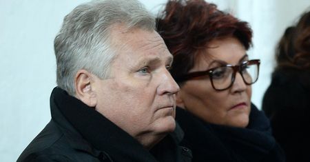 Jolanta i Aleksander Kwaśniewscy żegnają bliską osobę. Poruszająca treść nekrologu