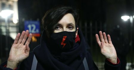 Klementyna Suchanow o swoim zatrzymaniu. "Zamknęli mnie w klatce dla groźnych przestępców"