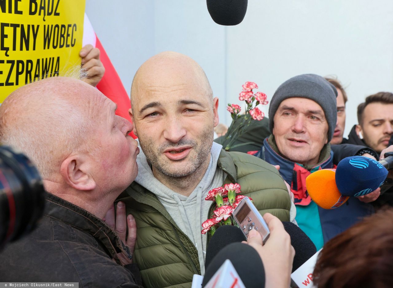 Ksiądz Michał Olszewski wyszedł z aresztu