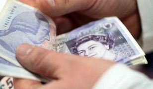 Funt najniżej od ponad 30 lat. Reakcja na zapowiedź "twardego" Brexitu?