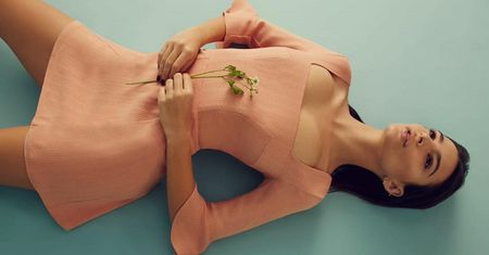 Emily Ratajkowski – gwiazda polskiego pochodzenia – w zupełnie nowej roli
