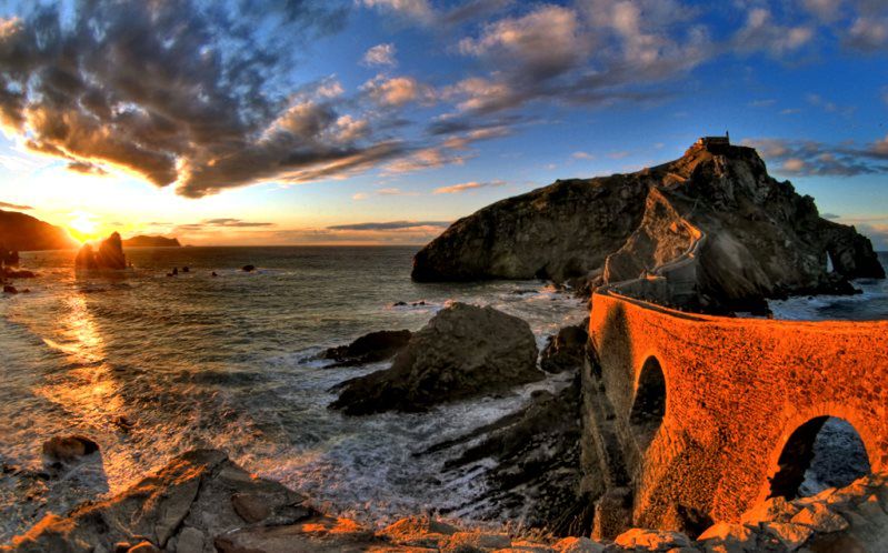 Gaztelugatxe - niesamowita atrakcja Hiszpanii