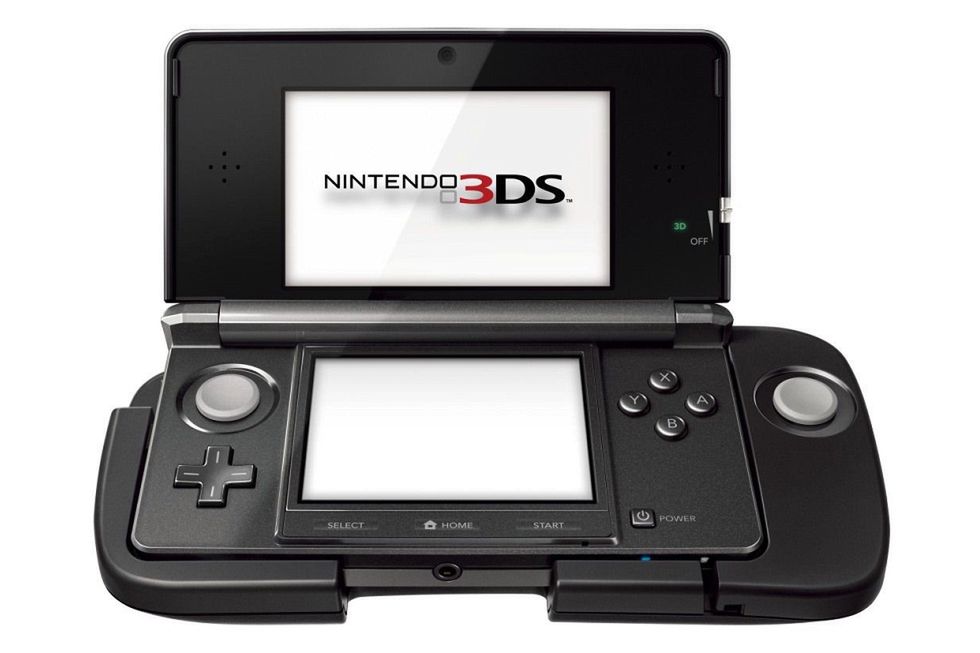 3DS z przystawką Circle Pad Pro