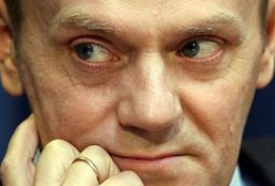 Czy Donald Tusk wie ile zarabiają urzędnicy?