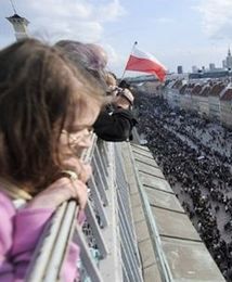 3 tys. zł za "pokój z widokiem na pogrzeb"