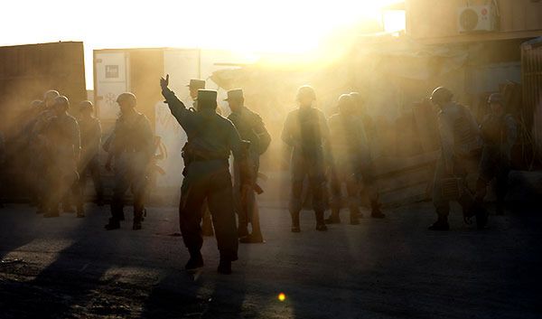 Islamscy bojownicy zaatakowali lotnisko w Kabulu