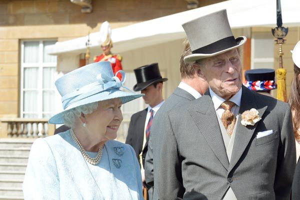 Brytyjczycy hucznie świętują urodziny księcia Filipa