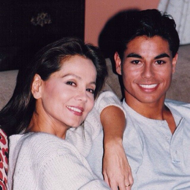 Julio Iglesias Jr. i jego matka