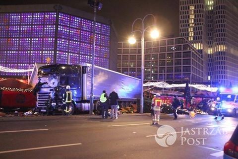 Ciężarówka wjechała w jarmark świąteczny w Berlinie