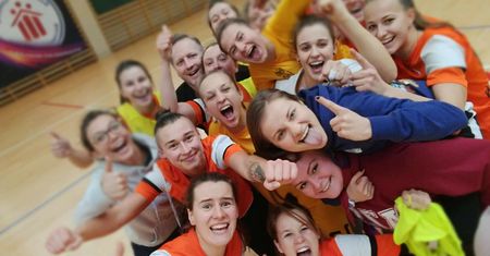 Zawodniczki KU AZS UAM Poznań wygrały turniej półfinałowy Akademickich Mistrzostw Polski kobiet w futsalu