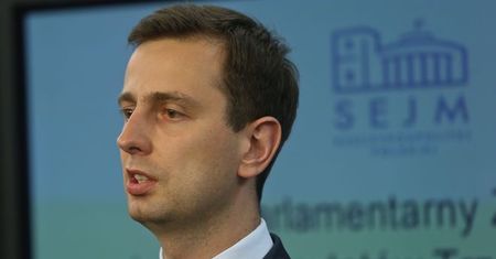 Minister pracy chce pół miliarda
