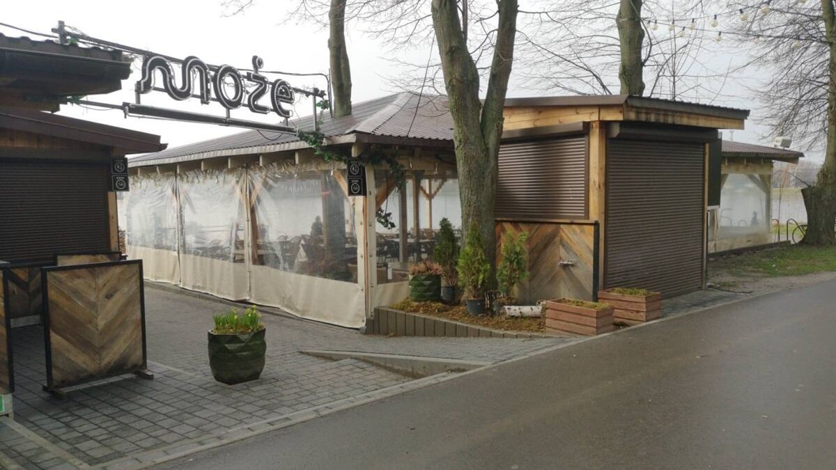 Restauracja MOŻE nad Zalewem Zemborzyckim