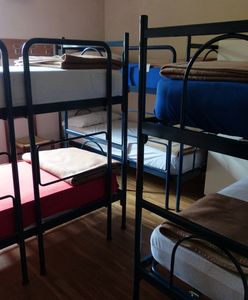 Rezerwujesz nocleg na majówkę? Oto triki oszustów