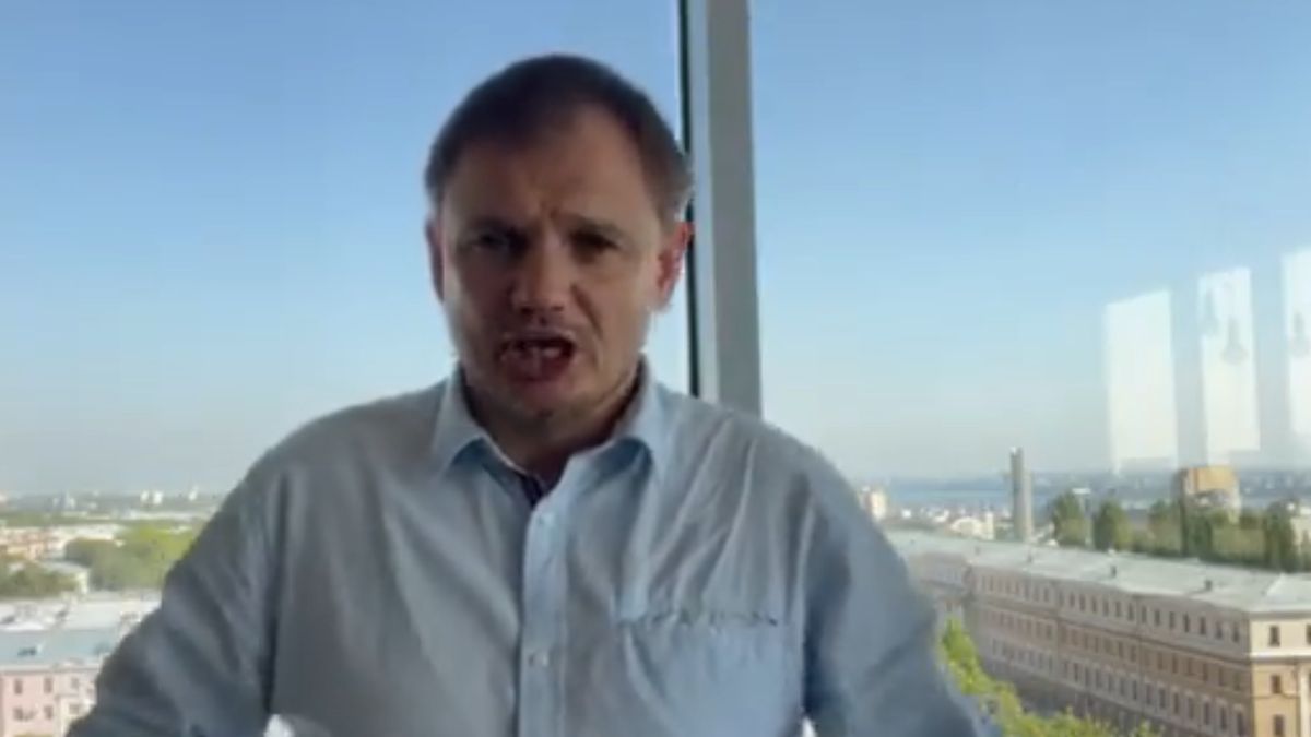 "Mer" Chersonia uciekł do Rosji 