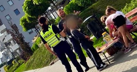 Dzieci sprzedawały lemoniadę w Gdańsku. Policjanci zapytali na co zbierają