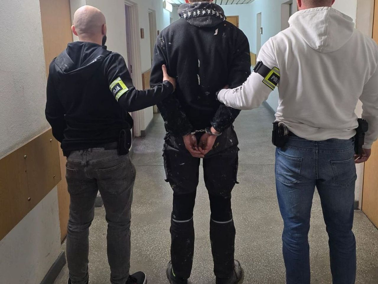 Sieradz: Po kłótni z dziewczyną ukradł auto spod bloku