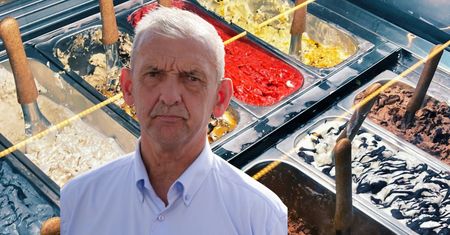 Darmowe lody za czerwony pasek. Aferę komentuje szef ZNP