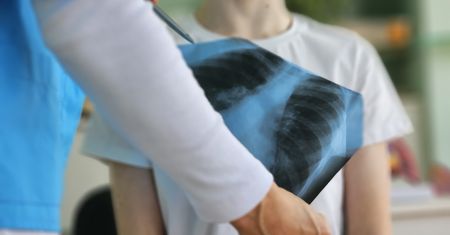 Nauczycielka z gruźlicą w mrągowskiej szkole. Do diagnozy m.in. uczniowie