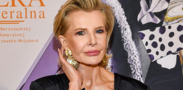 Joanna Racewicz walczy z hejterami, którzy nazywają ją JOKEREM: "Czy boli? Czasem. Mniej, gdy pomyślę, kto jest po drugiej stronie"