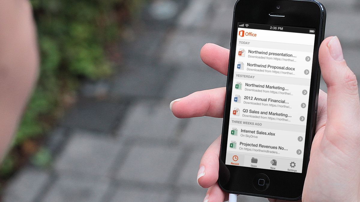 Office na iPhone'a już do pobrania. Jest tylko jedno "ale" 1