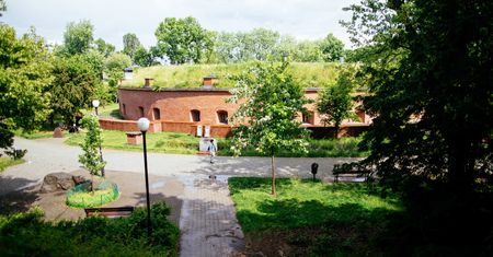 Warszawa. Przebudują plac zabaw w Parku im. Stefana Żeromskiego. Cztery strefy