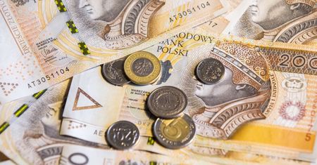 Urzędniczka ukradła 1,3 mln zł. Wypłacała pieniądze na nieistniejące dzieci