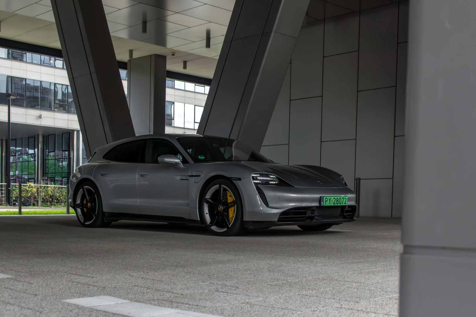 Porsche Taycan Turbo S Sport Turismo