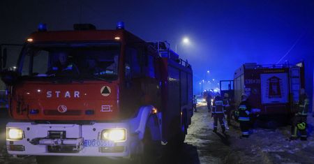 Wypadek w Zabrzu. Pijany 19-latek wjechał w budynek