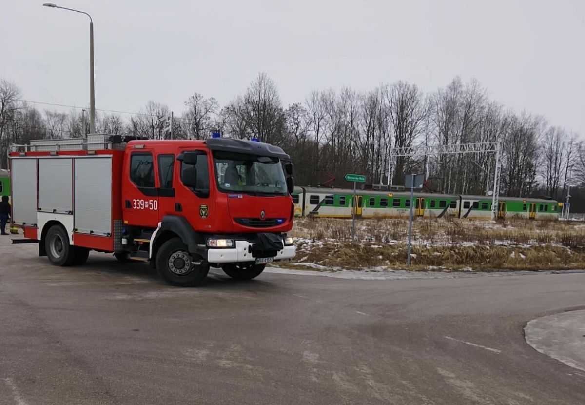 Przerażająca relacja świadka po wypadku na kolei. "Chłopak wołał, że chce żyć"