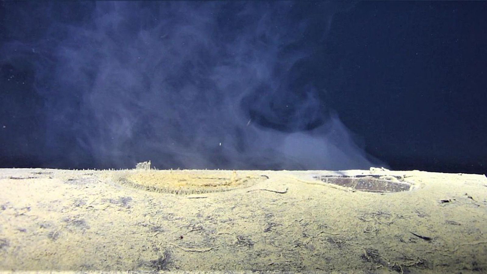 Norwedzy alarmują: wrak radzieckiego okrętu przez cały czas uwalnia radioaktywne izotopy