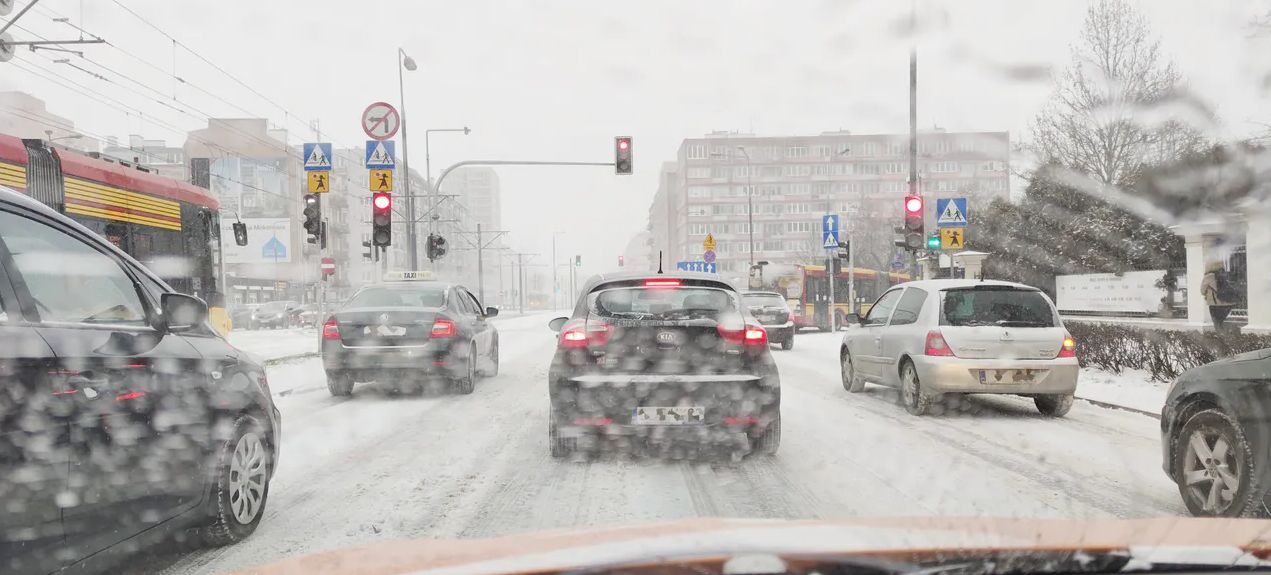 Śnieżyca w mieście