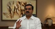 Nagły wzlot, a teraz szybki spadek. Gautam Adani wylatuje z topu najbogatszych