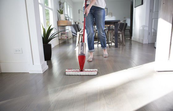 Vileda reklamuje mopa 1-2 Spray MAX