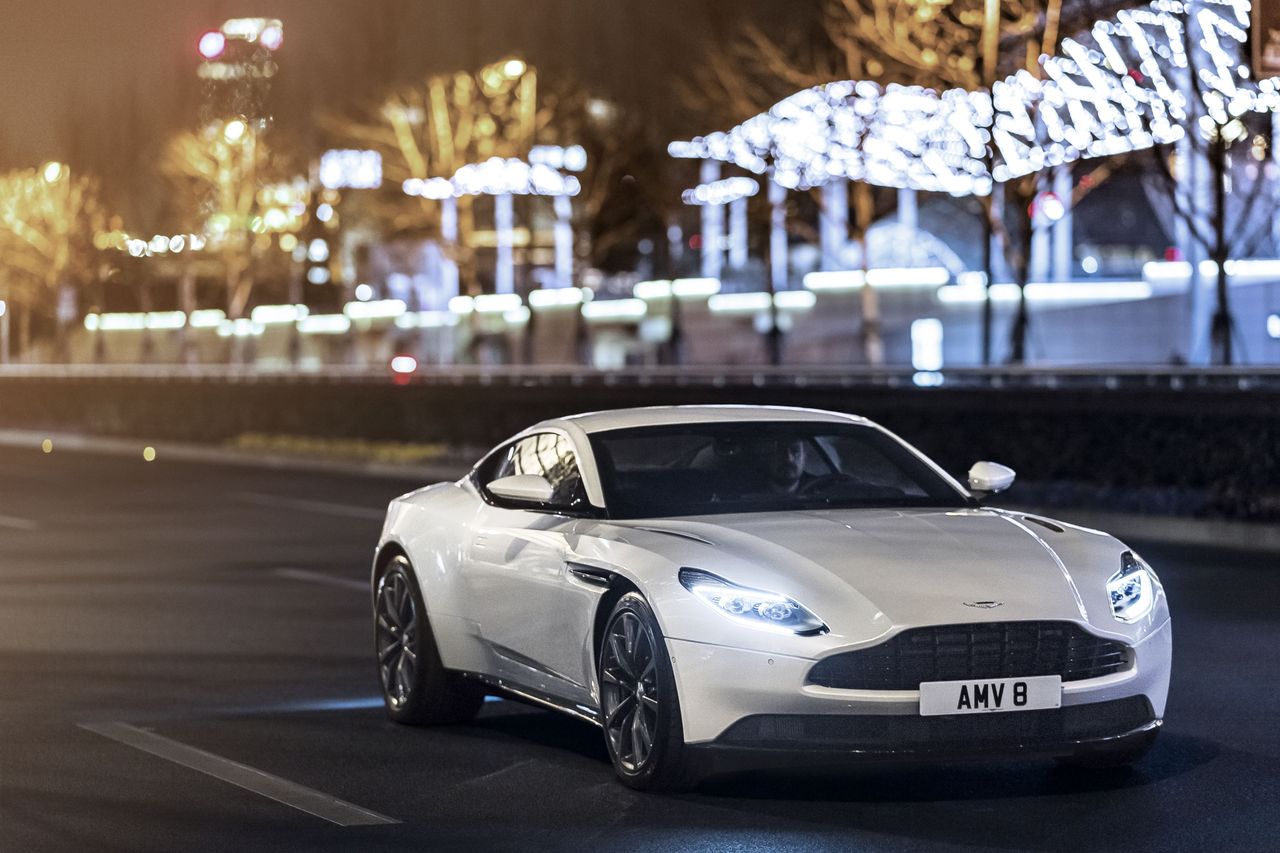 Nawet Aston Martin wie, że nie chcesz DB11 z V8. Nietypowa pozycja w konfiguratorze