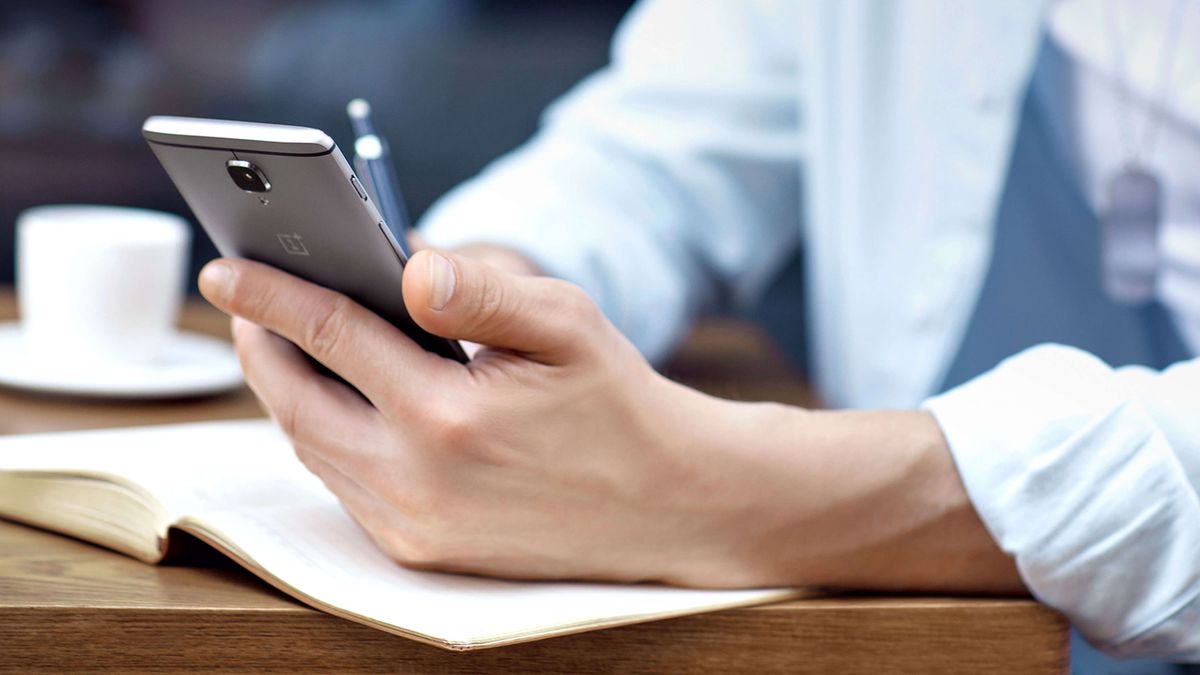 OnePlus 3 oficjalnie. Jest droższy, ale i zauważalnie lepszy od poprzedników 1