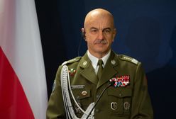Generał Rajmund Andrzejczak. Kim jest? Wojskowy podał się do dymisji