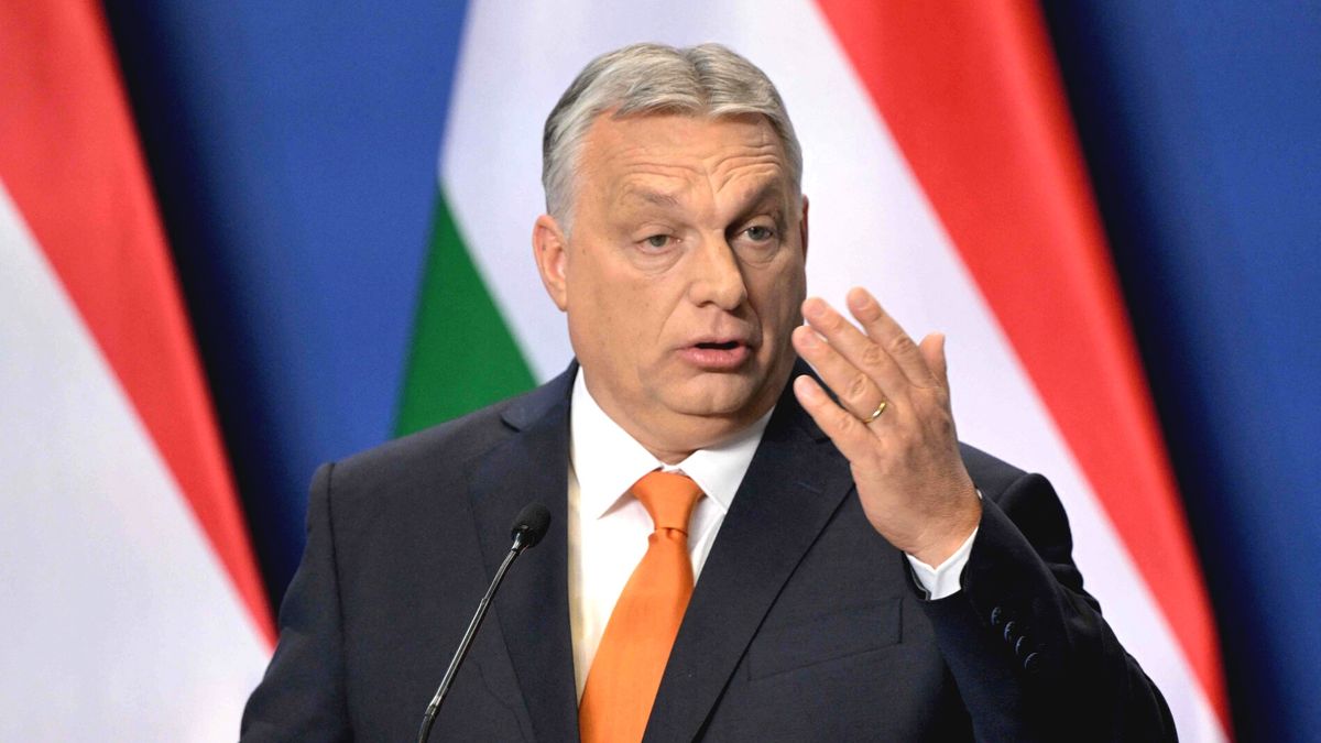 arch50Hungarian Prime Minister Viktor Orban gives his first international press conference after his FIDESZ party won the parliamentary election, in the Karmelita monastery housing the prime minister's office in Budapest on April 6, 2022. - A patriot to his supporters but an autocrat to his critics, Hungary's all-powerful premier Viktor Orban looks set to continue his transformative "illiberal" revolution after his Fidesz party won a fourth straight term in office on Sunday, April 3, 2022. (Photo by Attila KISBENEDEK / AFP)ATTILA KISBENEDEK