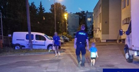 Czterolatek sam w tramwaju. Zareagowała motornicza