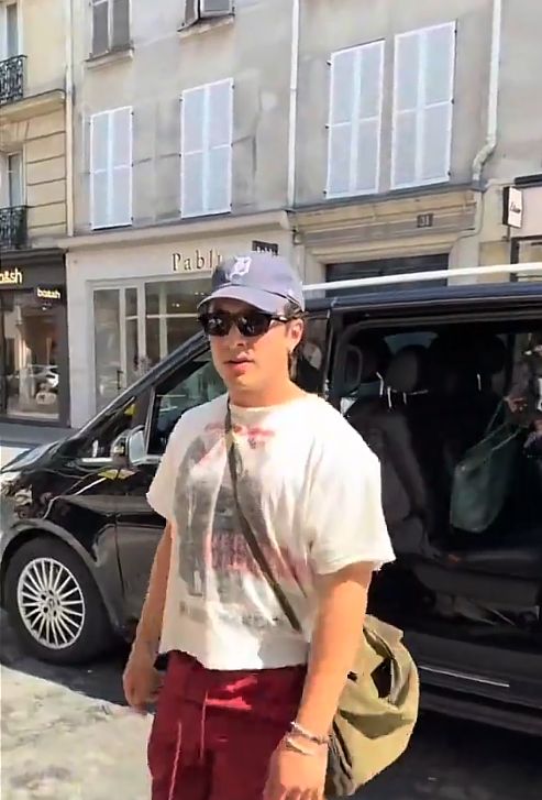 Hudson Williams i jego interakcja z "fanami"