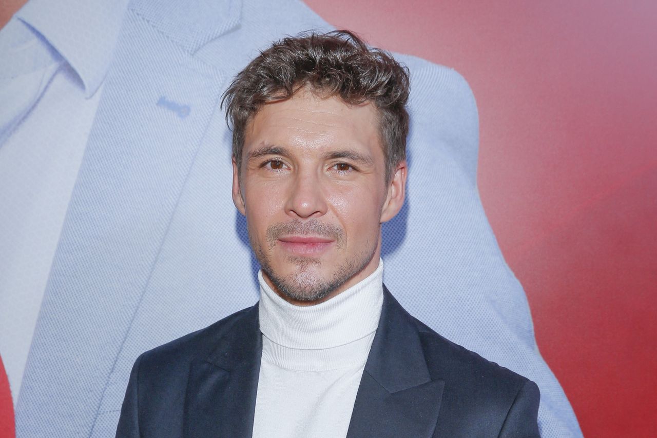 Mikołaj Roznerski zachwycony koleżanką z planu. Co za zdjęcia!