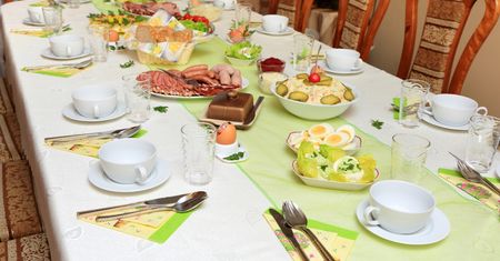 Ile Polacy wydadzą na Wielkanoc? Padły konkretne kwoty