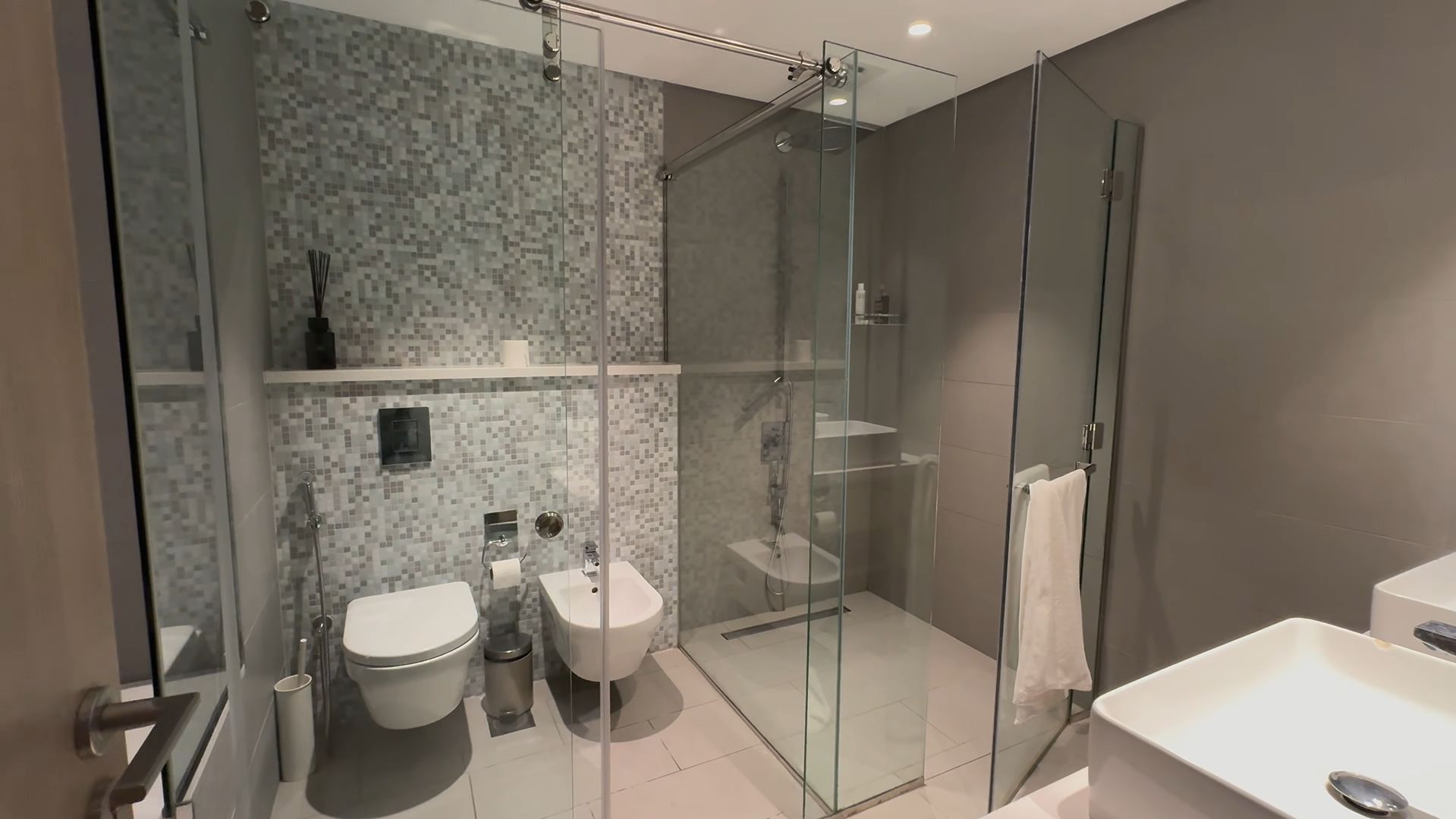 Apartament Lil Masti w Dubaju