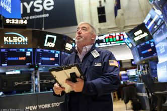 Rynki napędzane nadzieją na deeskalację. Giełdy rosną, ropa tanieje