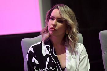 Julia Oleś o zaręczynach i "Magii nagości". Szczerze o Durczoku