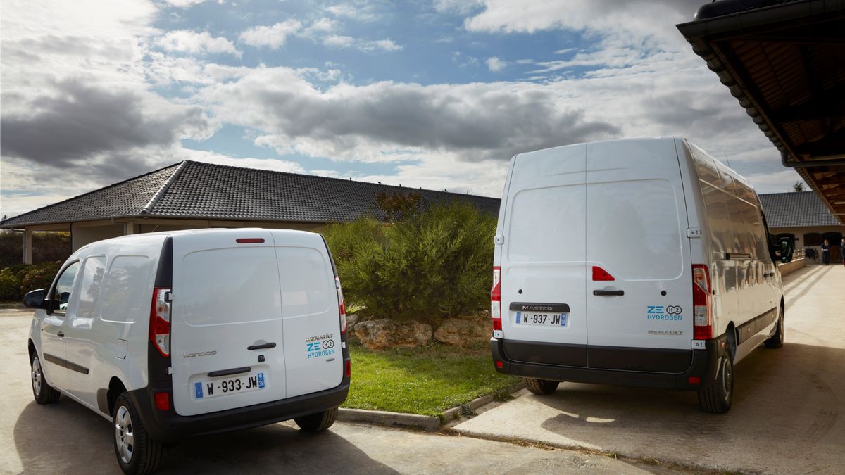Renault Kangoo Z.E. Hydrogen ma pojawić się we Francji jeszcze pod koniec tego roku. Większy Master Z.E. Hydrogen wejdzie na rynek dopiero za rok