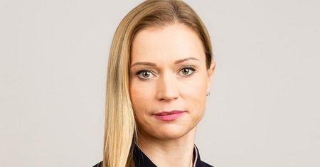 Pomagała w zakupie respiratorów. Wiceminister straciła stanowisko