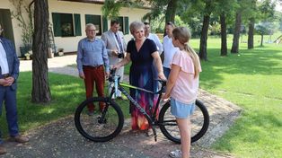 Krzymów: Wiaty, ładowarki i punkt naprawy. Ścieżka do Nowego Krzymowa